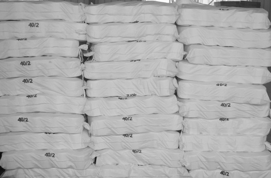 Venta directa de fábrica de colorido 40S/2 100% de poliéster y hilados