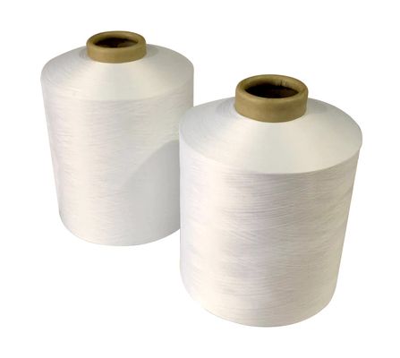 Los productos de la partida 1 incluyen los productos fabricados con fibras sintéticas de poliéster.