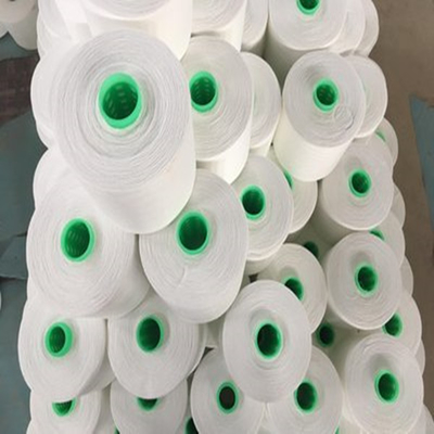 Blanco crudo 20s, 30s, 40s, 402 202 302 100% de poliéster anillo de hilados de punto para tejer