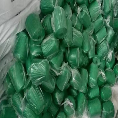 Hilados de poliéster de color teñido para hilo de costura de poliéster