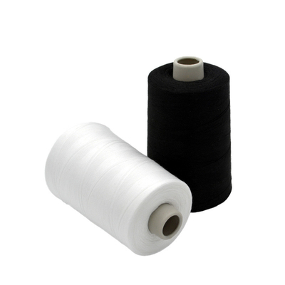 Fabrica mayorista 5000 yardas hilo de costura de poliéster negro hilos para coser
