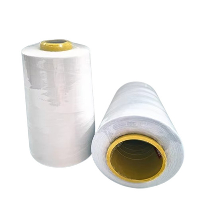 El hilo de coser blanco/del negro brillante, blanco crudo hizo girar el hilo de coser del poliéster