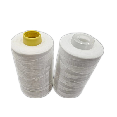 Fabrica de stock blanco 40/2 100% de poliéster hilo de costura 5000Y/cono